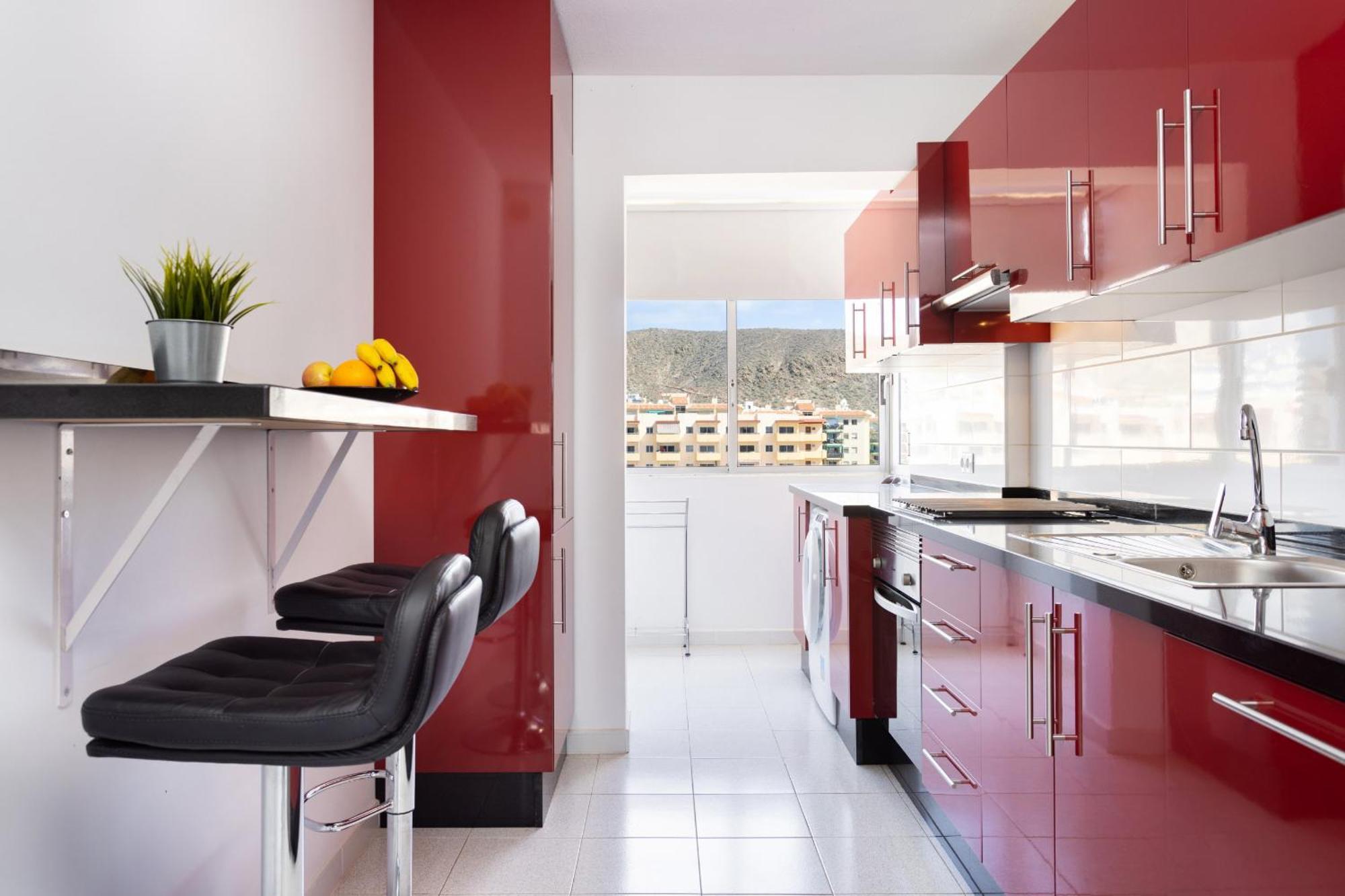 Black And White Apartment Free Wifi Los Cristianos  Exteriör bild