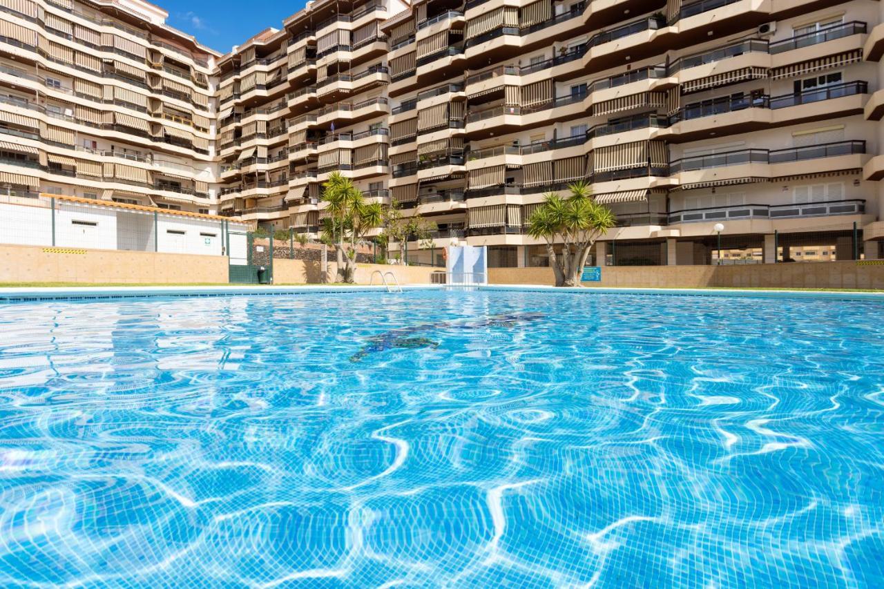 Black And White Apartment Free Wifi Los Cristianos  Exteriör bild